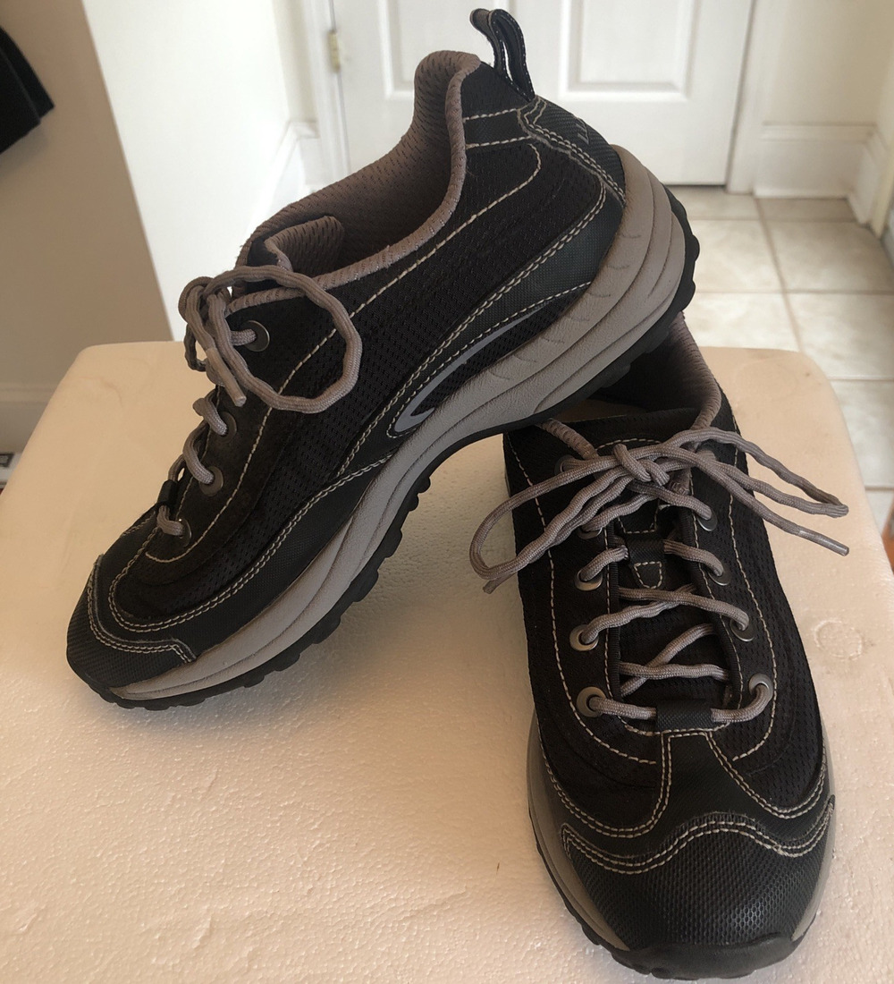 LL Bean Women's Hiking Trail Walking shoes 8.5 M 274542 Dark Blue and grey